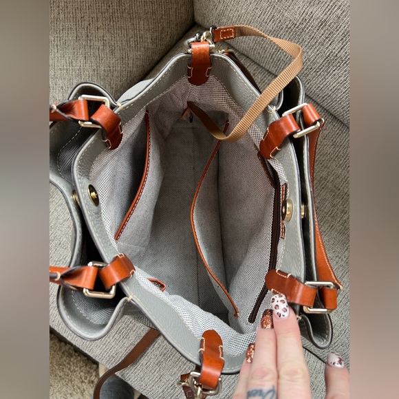 Dooney & Burke Pebble Leather Brenna - Picture 10 of 16